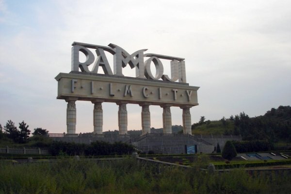 Car rental near Hyderabad airport